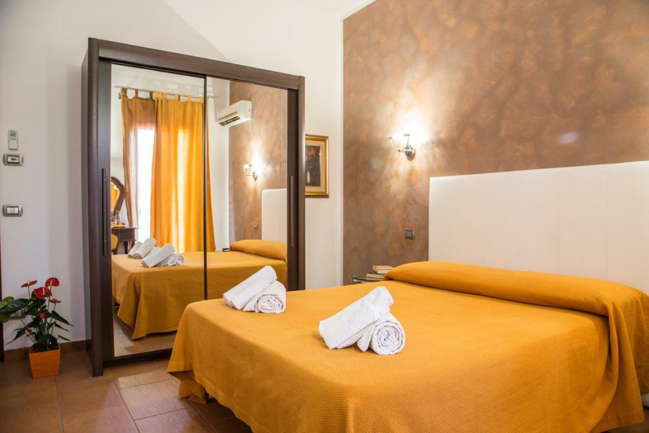 Bed and Breakfast Antichi Ricordi Aci Sant'Antonio Екстер'єр фото