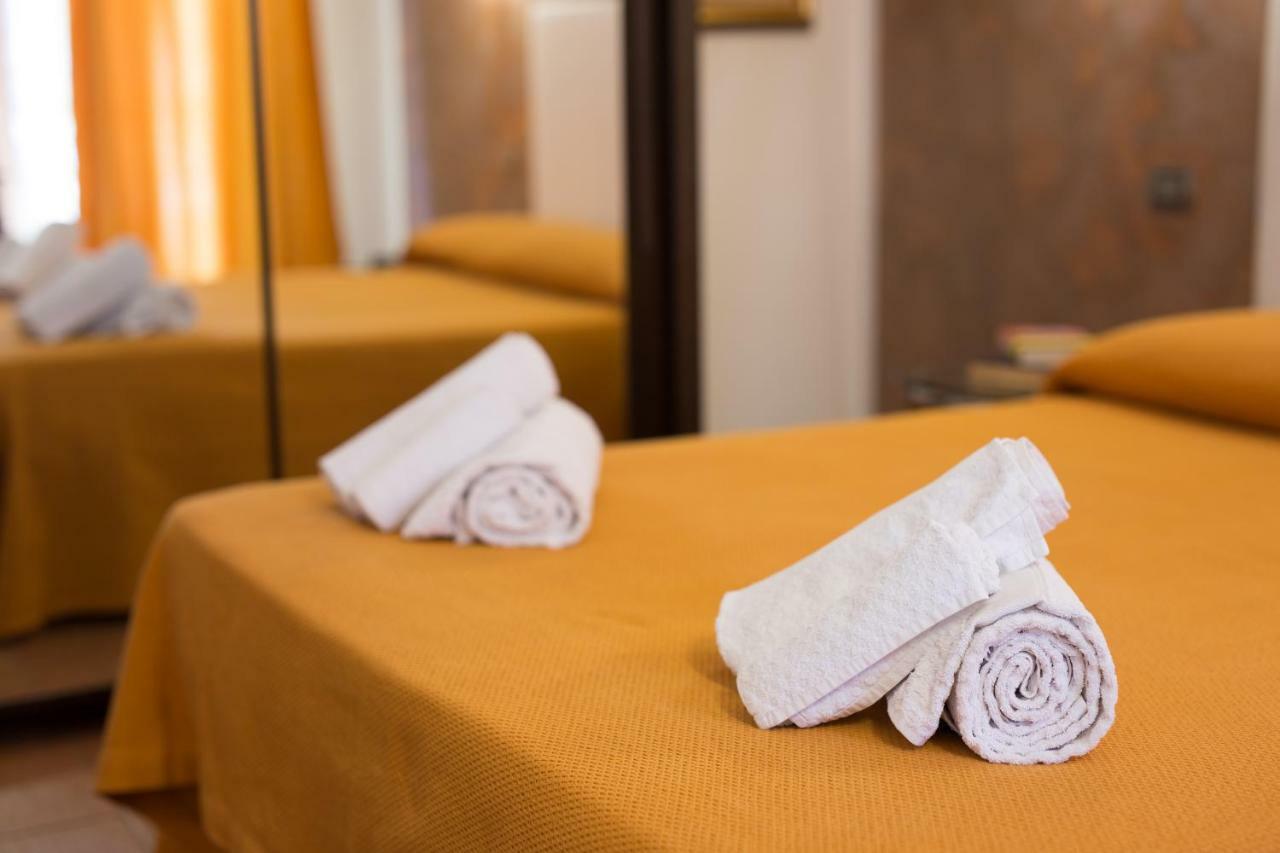 Bed and Breakfast Antichi Ricordi Aci Sant'Antonio Екстер'єр фото