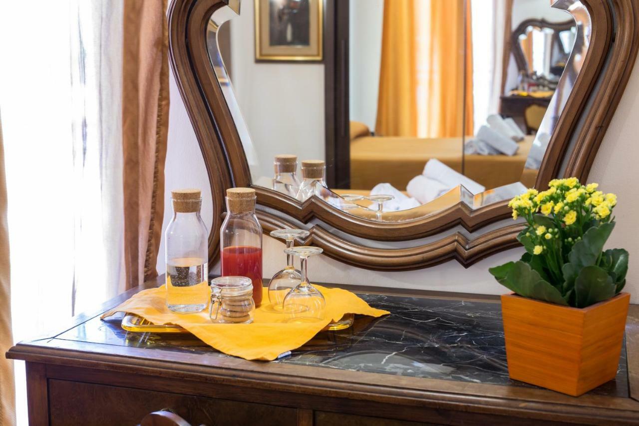 Bed and Breakfast Antichi Ricordi Aci Sant'Antonio Екстер'єр фото