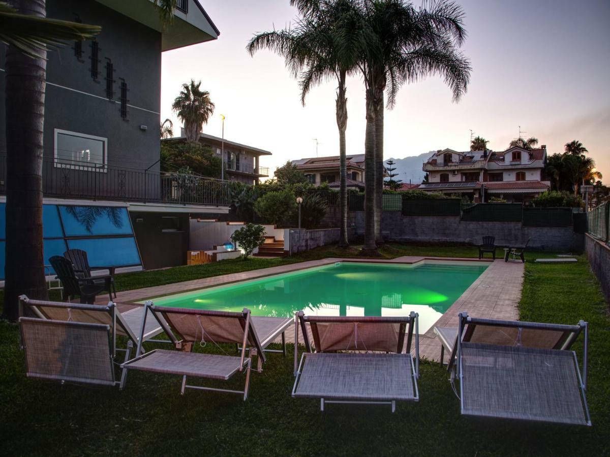 Bed and Breakfast Antichi Ricordi Aci Sant'Antonio Екстер'єр фото
