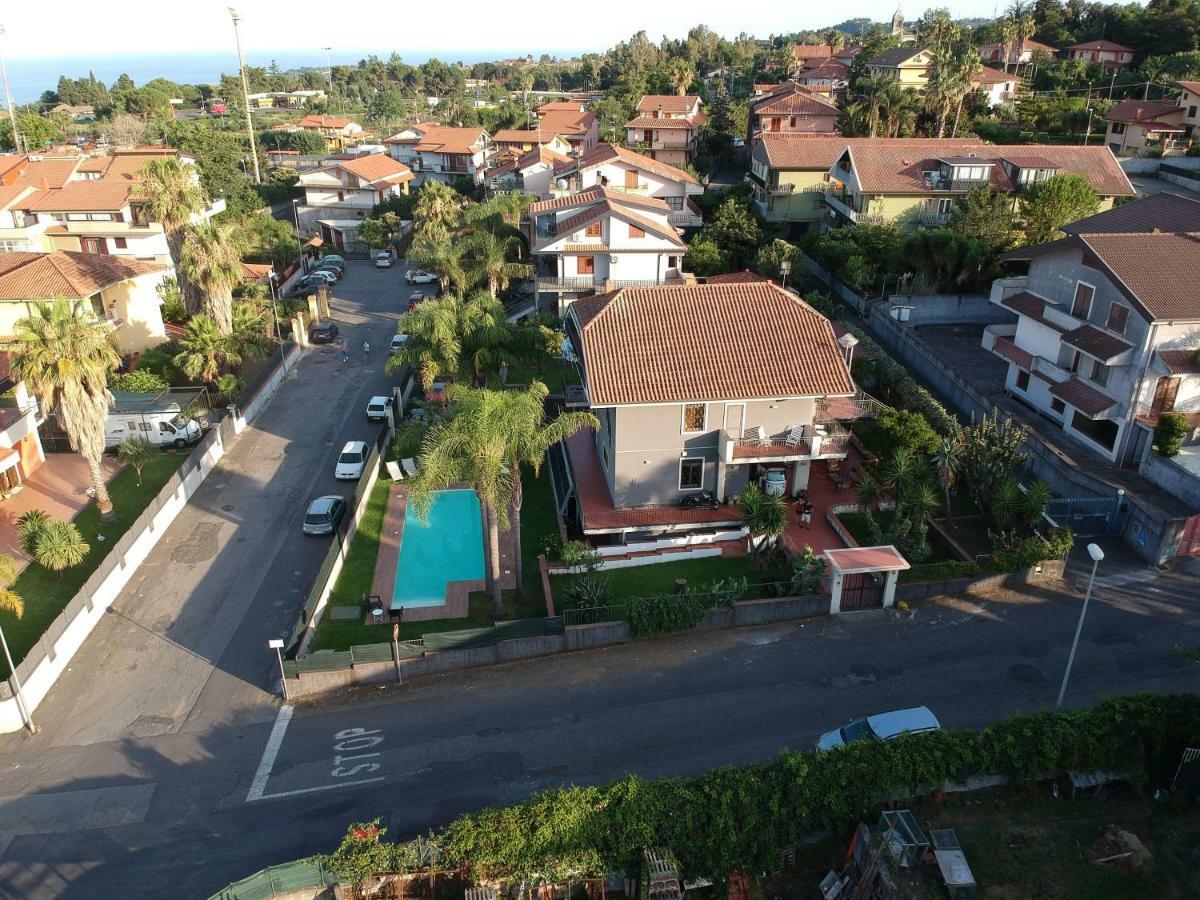 Bed and Breakfast Antichi Ricordi Aci Sant'Antonio Екстер'єр фото