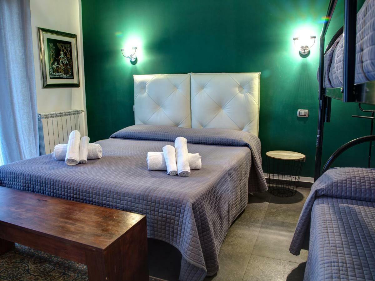 Bed and Breakfast Antichi Ricordi Aci Sant'Antonio Екстер'єр фото