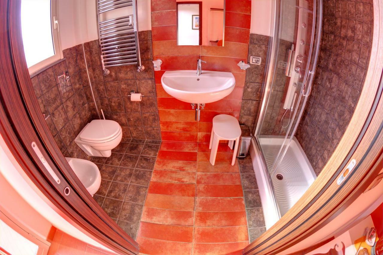 Bed and Breakfast Antichi Ricordi Aci Sant'Antonio Екстер'єр фото